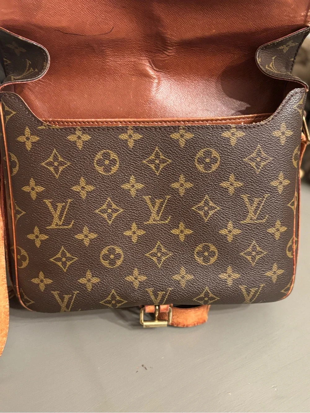Louis Vuitton Crossbody Cartouchière GM Vintage 1985 - Picture 2 of 16